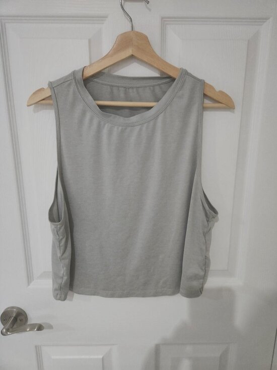 Fabletics Tops - Fabletics Cropped Muscle Tee - Large
